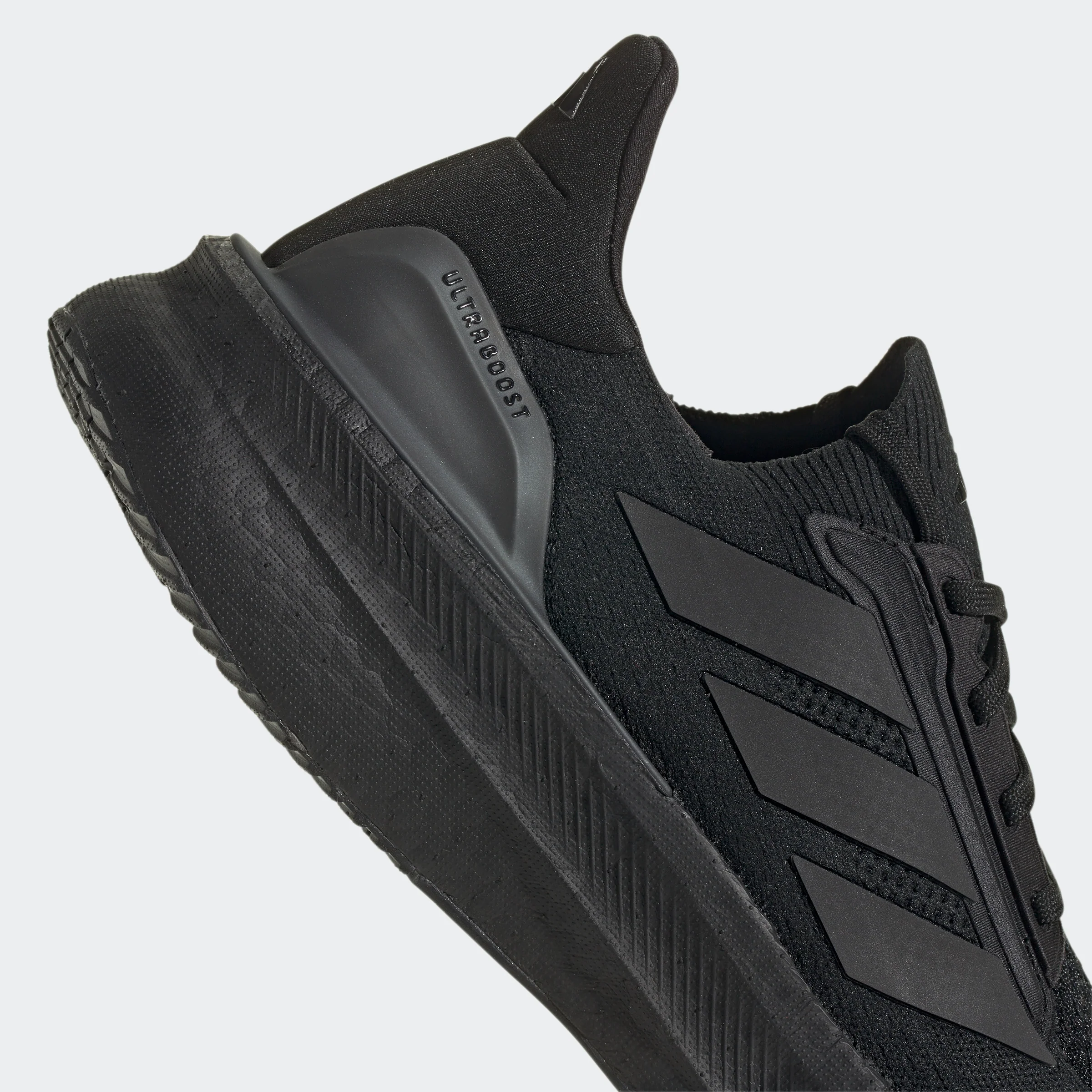 Adidas Men's Ultraboost 5X Core Black Core Black Cloud White JH7244 - Image 7