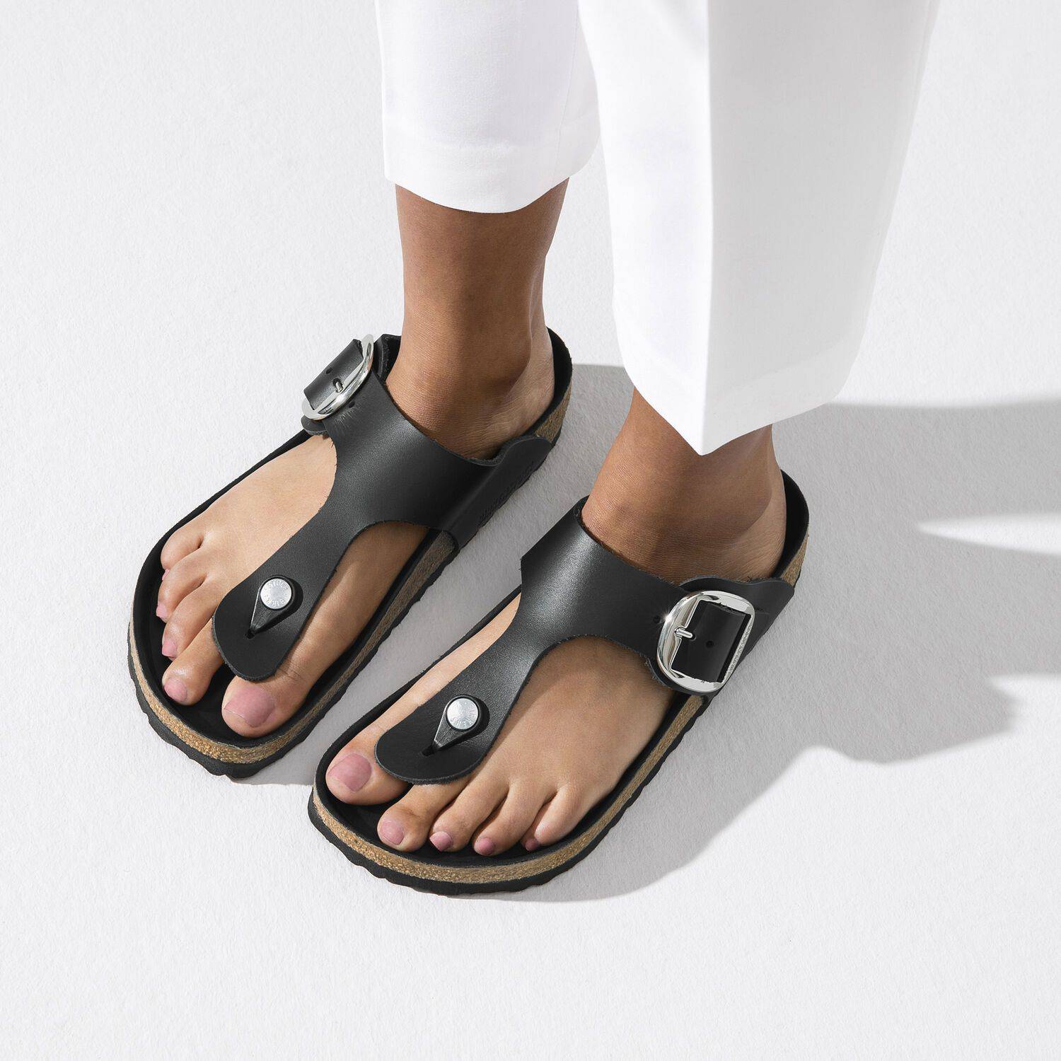 Birkenstock Women's Gizeh Big Buckle Black 1018753 - Image 3
