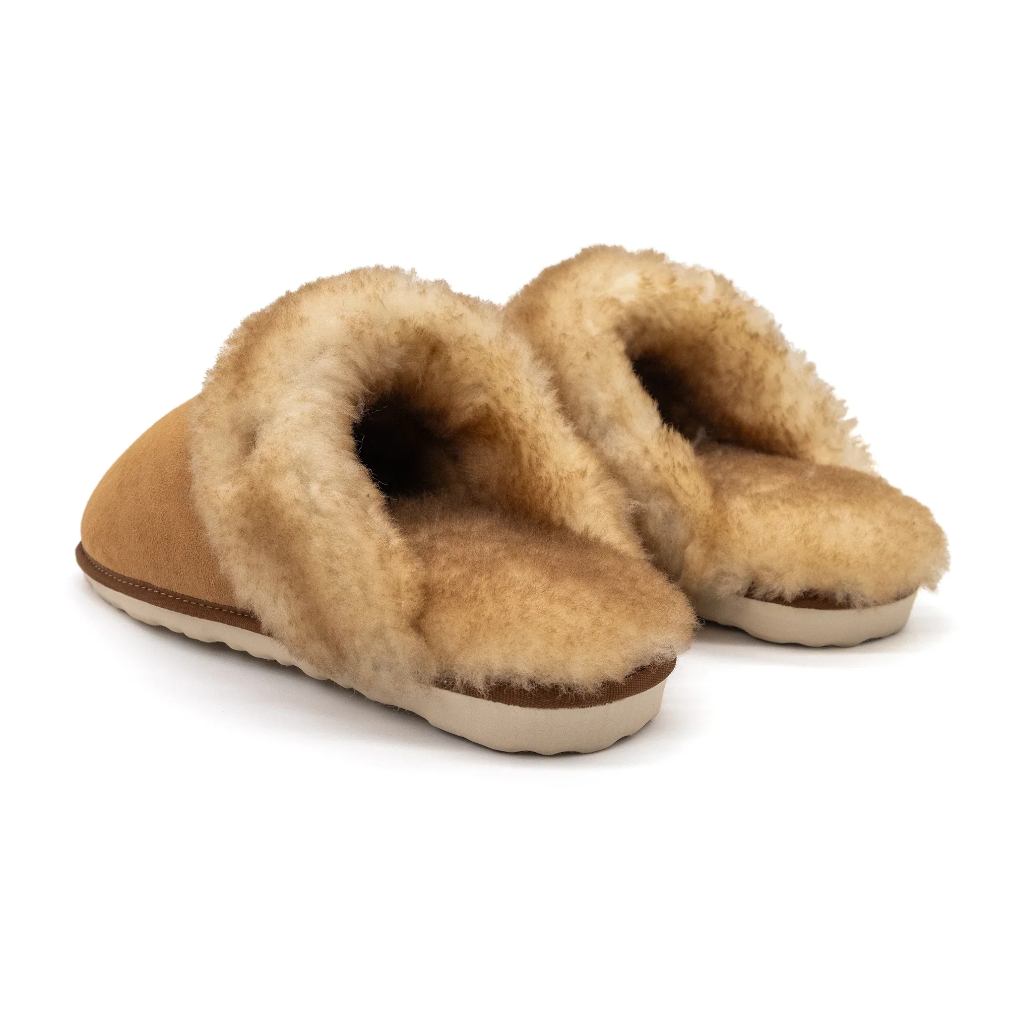 BLKSWN Women's Magnolia Slipper Chestnut Shearling - Image 3