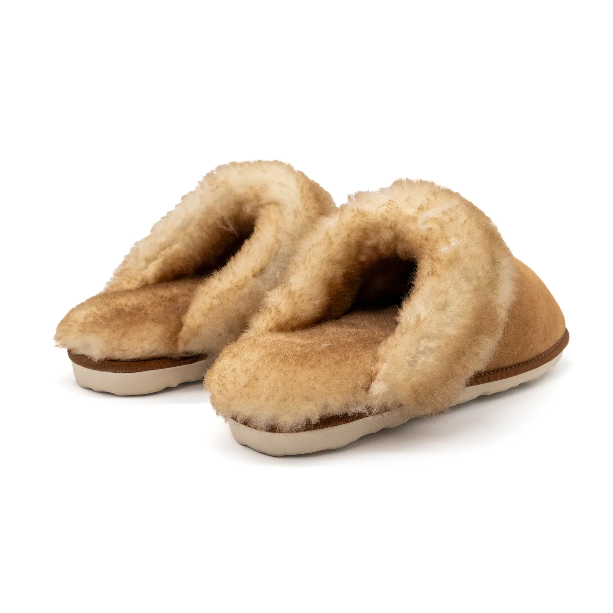 BLKSWN Women's Magnolia Slipper Chestnut Shearling - Image 4