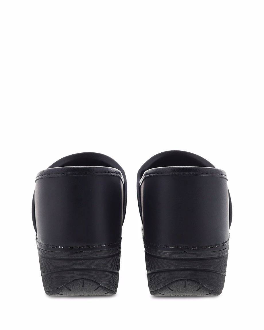 Dansko Women's Black XP 2.0 Waterproof Pull Up Clogs - Image 5