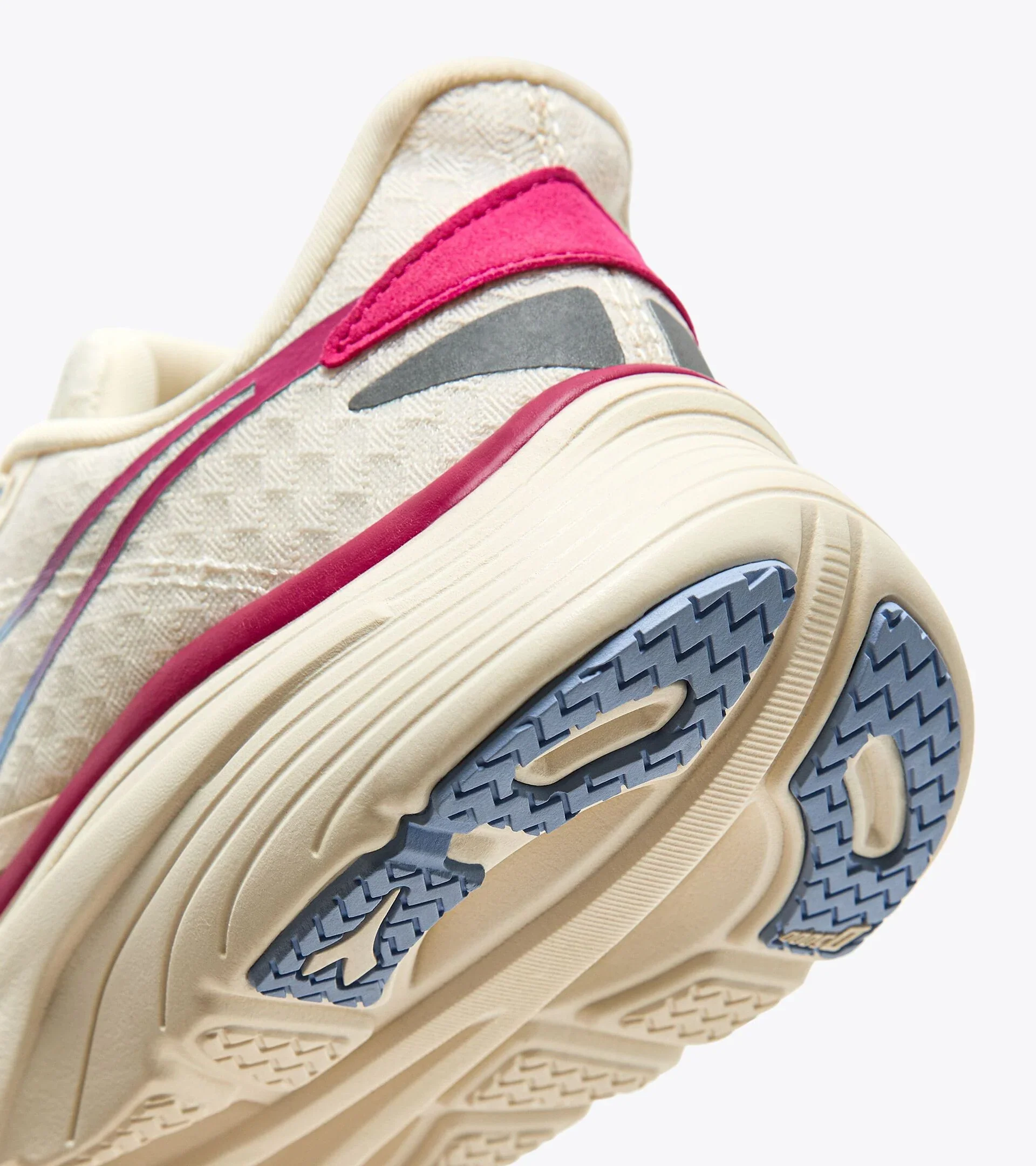 Diadora Women’s Equipe Nucleo Whisper White Rubine Red - Image 3