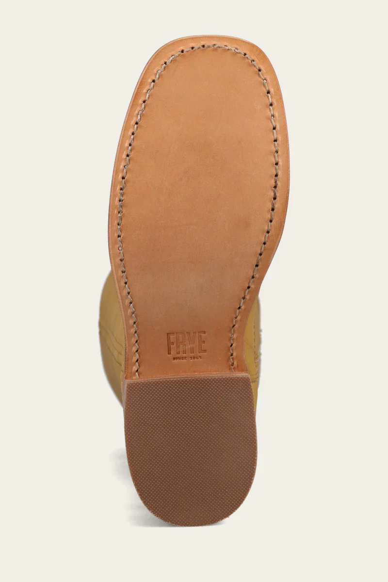 Frye Women's Campus 14L Banana - Image 6