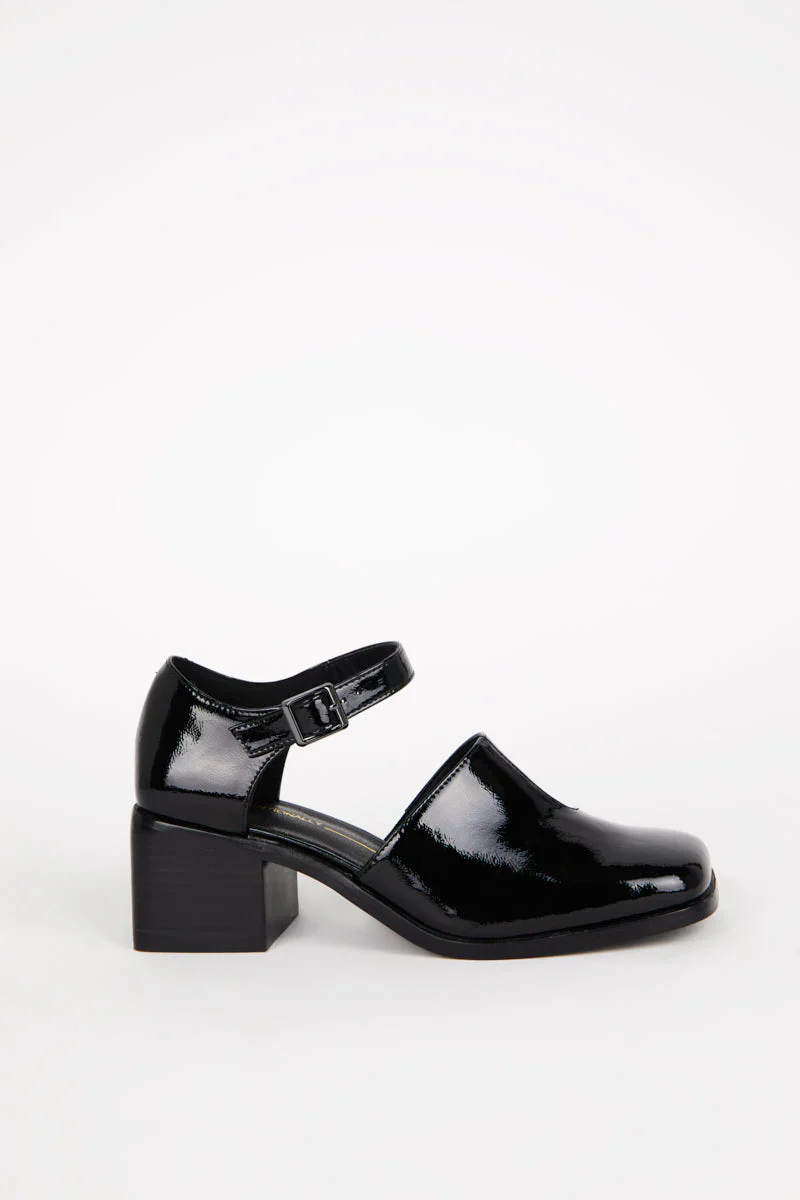 Intentionally Blank Women's Marty Black