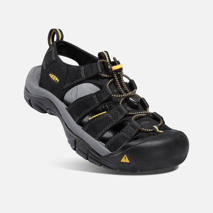 Keen Men's Newport H2 Black Sandal - Image 4