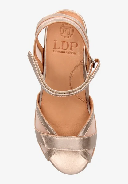 L'Amour Des Pieds Women's Mahiya Champagne Met Nappa - Image 5