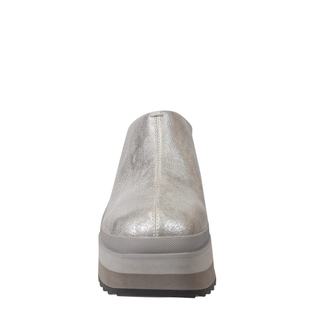 Naked Feet Women’s Coach Silver - Image 4