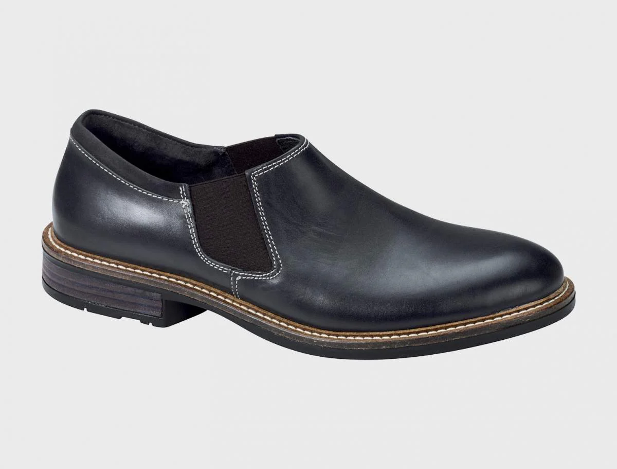 Naot Men's Director Black Velvet Nubuck Black Raven