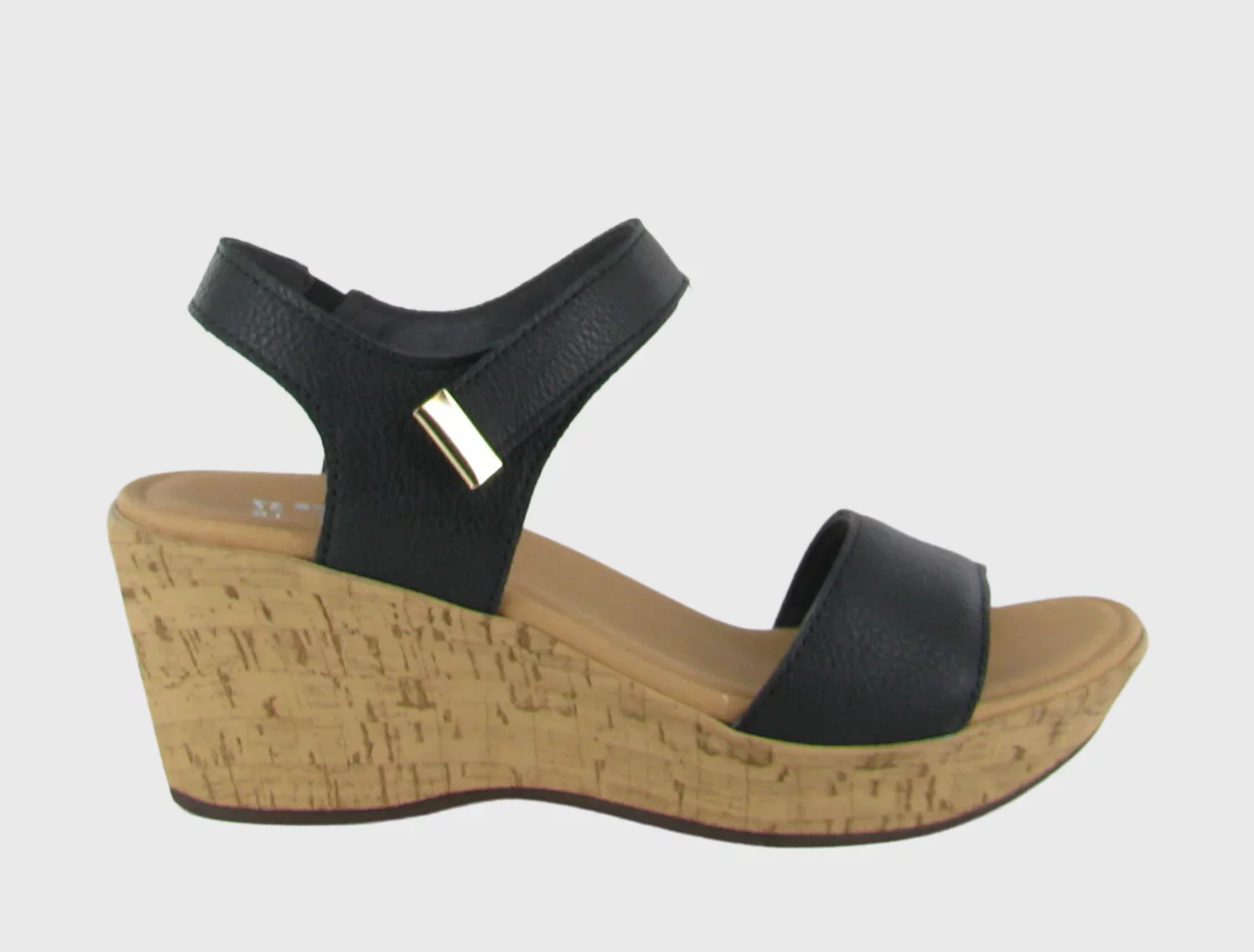 Naot Women’s Summer Black Soft Leather