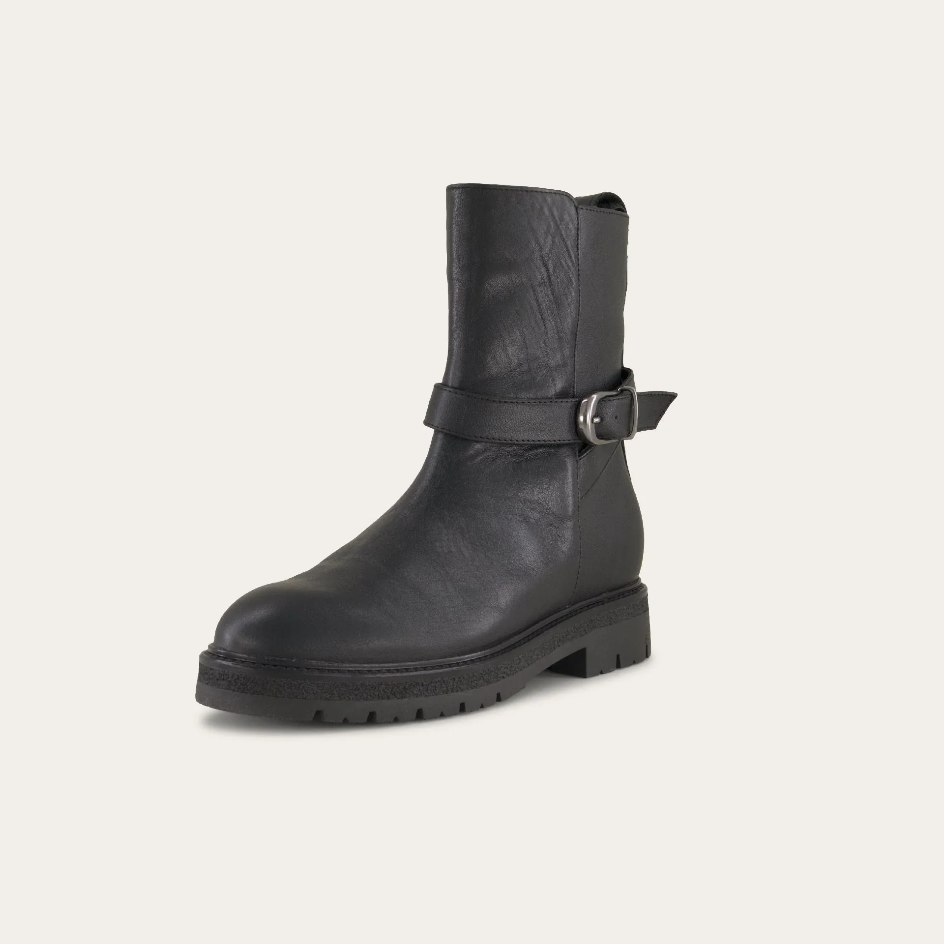 Naot Women's Chalmers Black Leather Water Resistant - Image 2