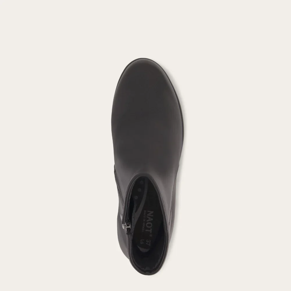 Naot Women's Norther Water Resistant Black Leather - Image 4