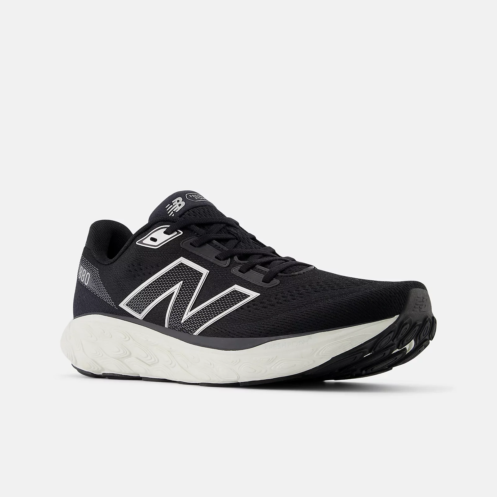 New Balance Men’s M880B14 Black White - Image 2