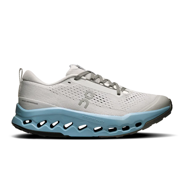 On Women's Cloudsurfer Trail 2 Glacier Dust