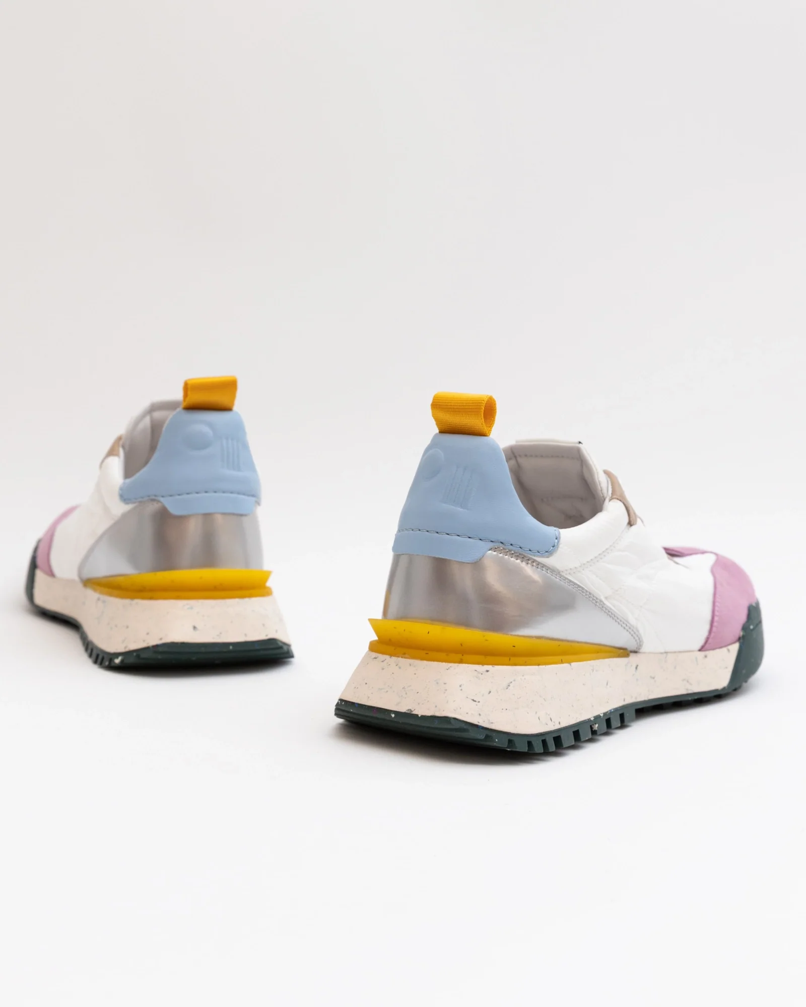Oncept Women’s Brooklyn White Multi - Image 4