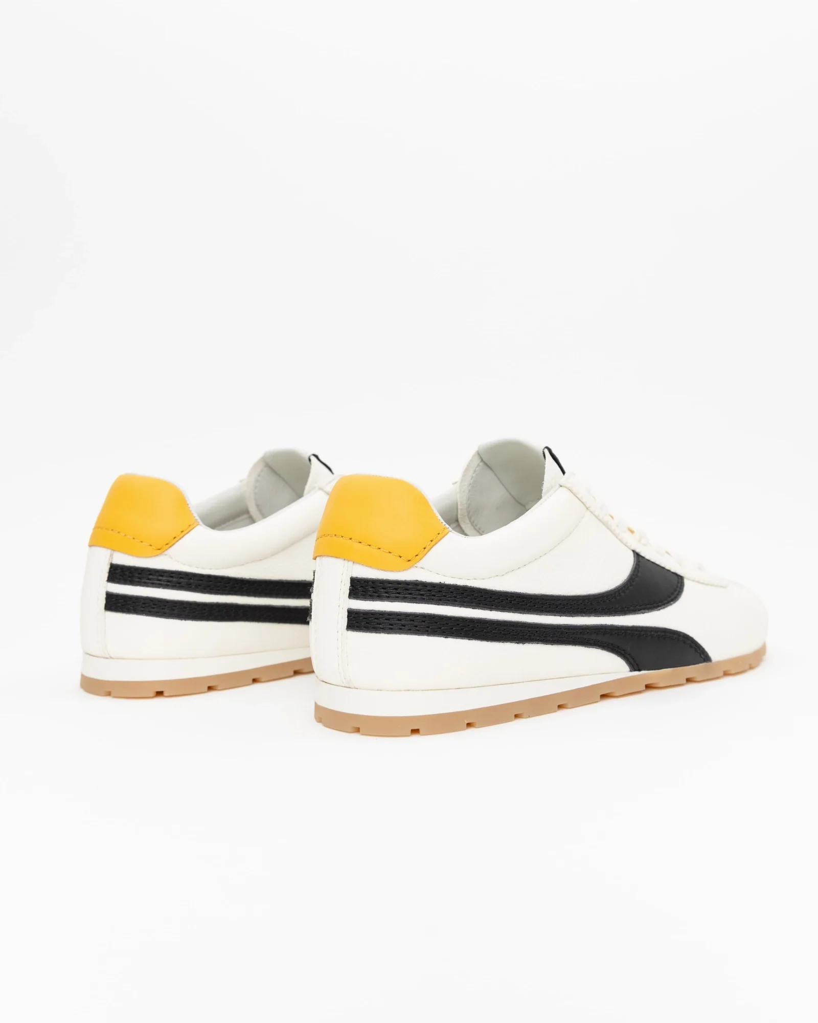 Oncept Women's Essex White-Black - Image 3