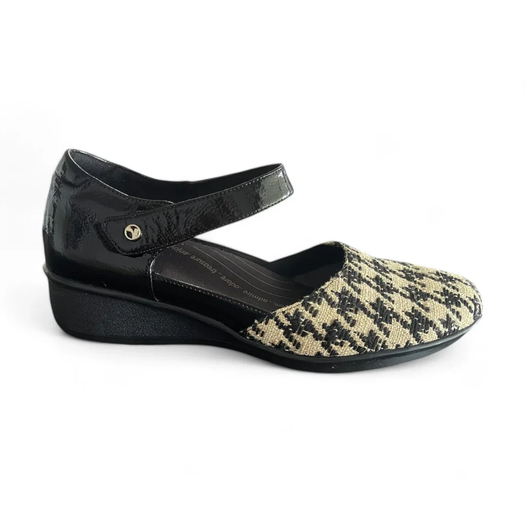 Revere Women's Osaka Houndstooth - Image 3