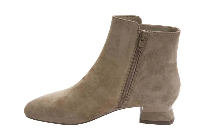 Vaneli Women’s Pensee Military Suede - Image 3