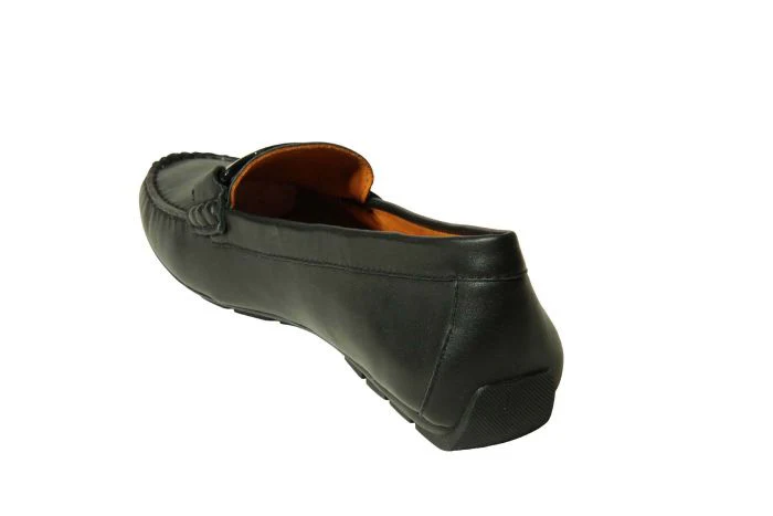 Vaneli Women's Aiker Black Glove Soft Nappa - Image 5