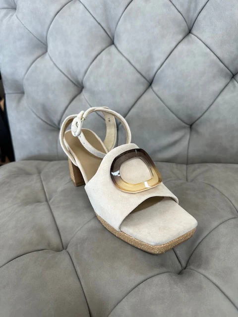 Vaneli Women's Marty Nude Suede - Image 2