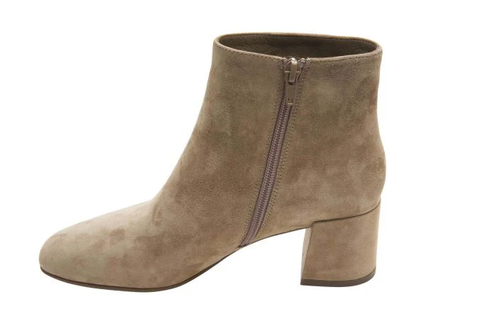 Vaneli Women's Sommet Military Suede - Image 2